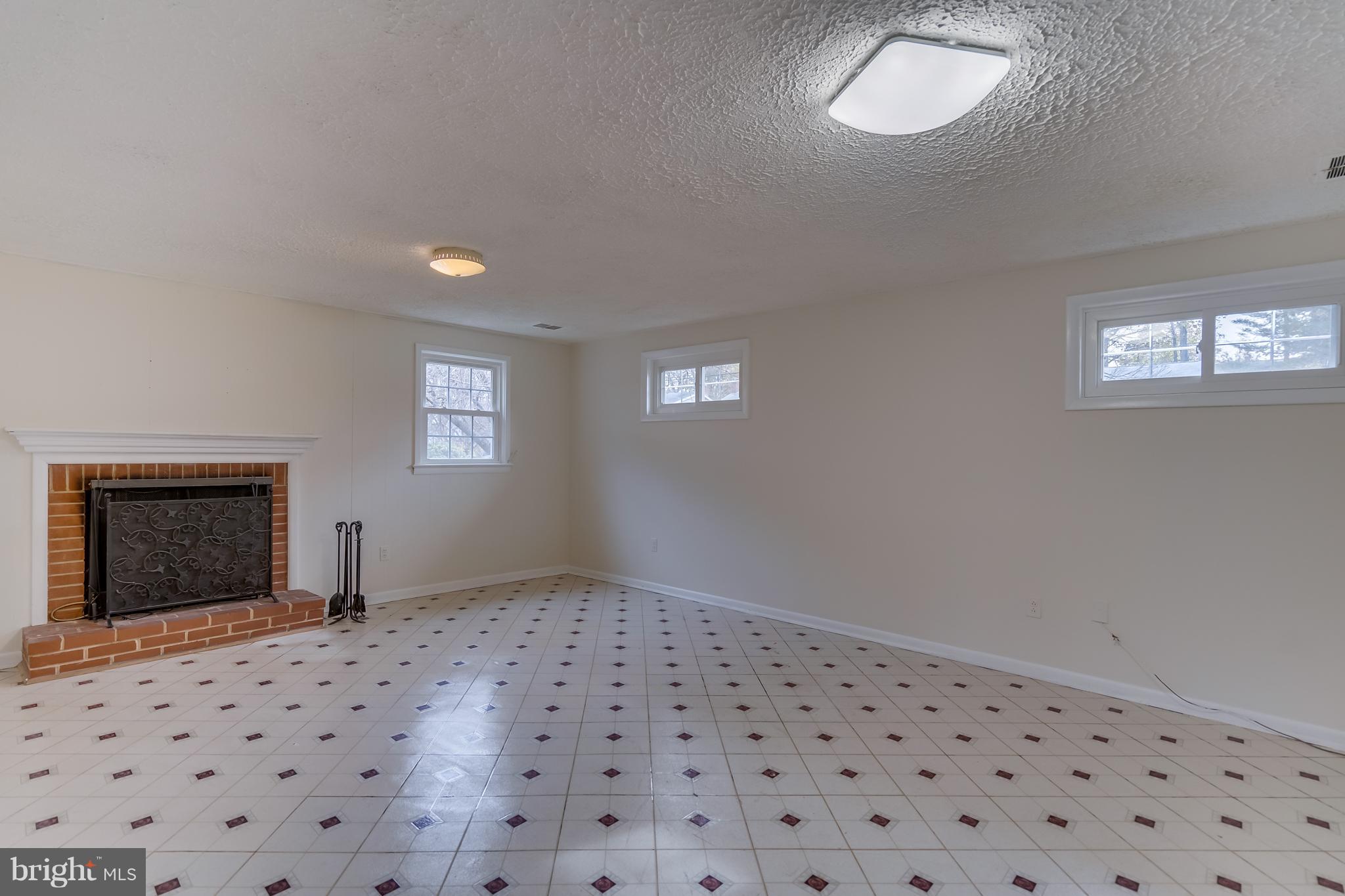 1017 Chiswell Lane Silver Spring, MD 20901 - Photo 19 of 34