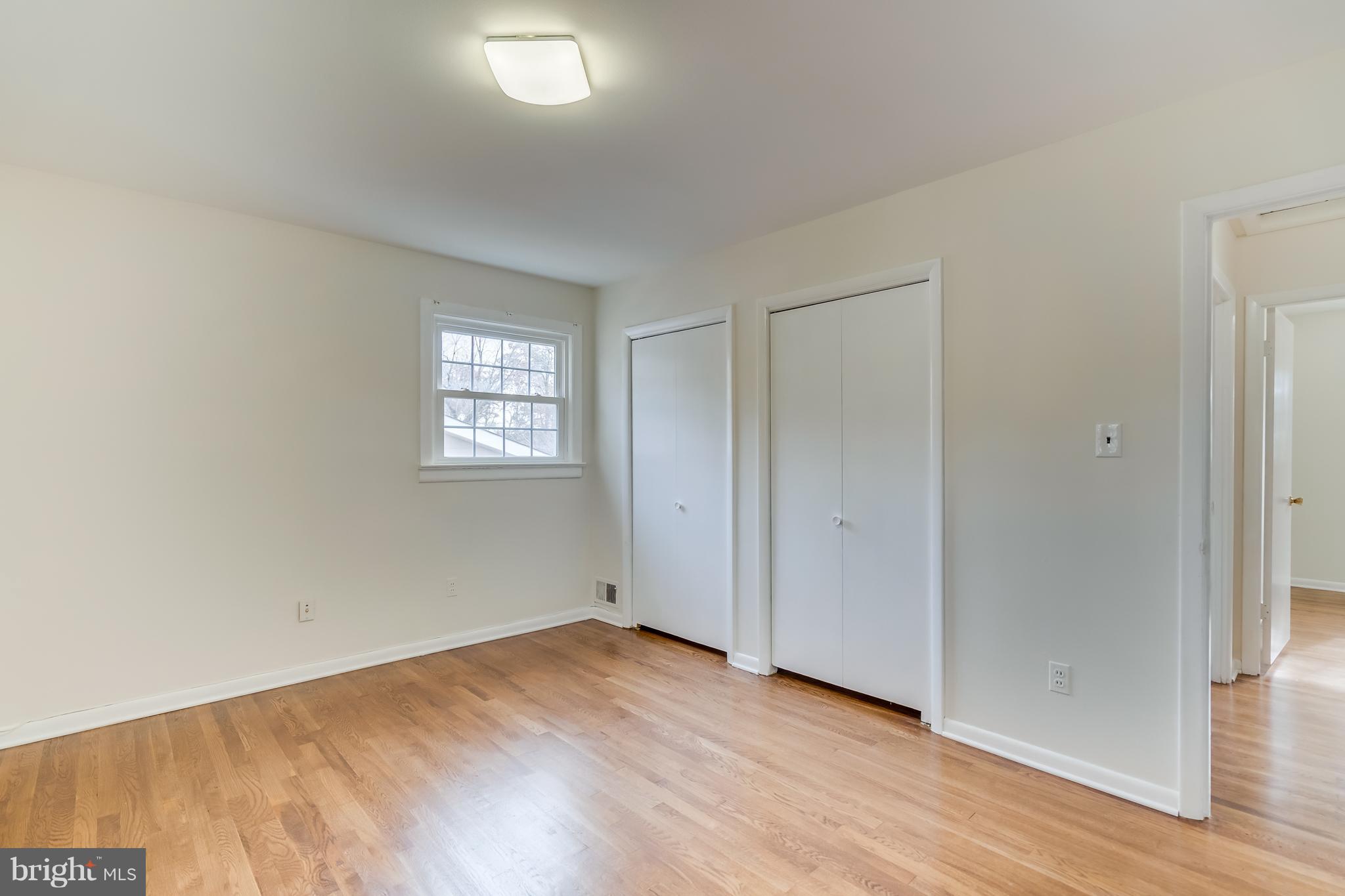1017 Chiswell Lane Silver Spring, MD 20901 - Photo 8 of 34