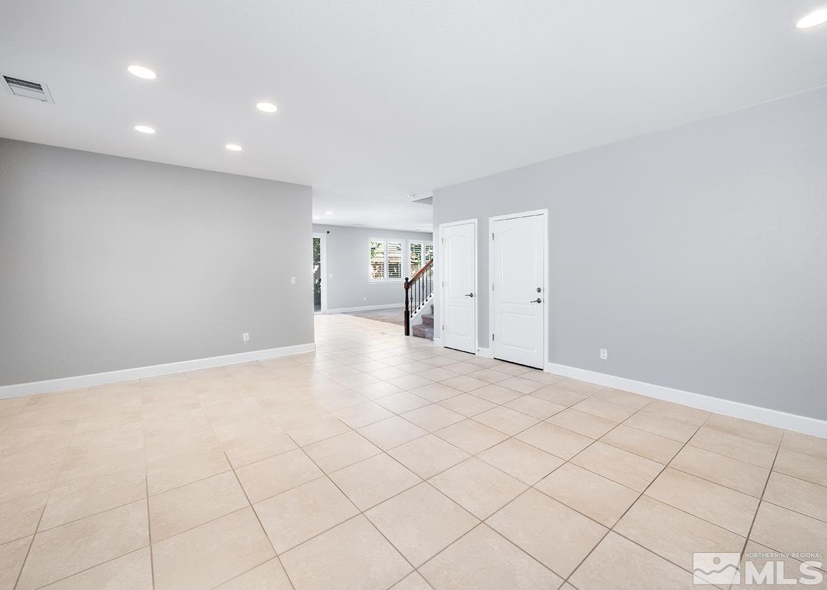 10843 Walnut Ridge Drive Reno, NV 89521 - Photo 8 of 26