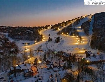 226 Greenbriar Road Beech Mountain, NC 28604 - Photo 7 of 9 a view of a city