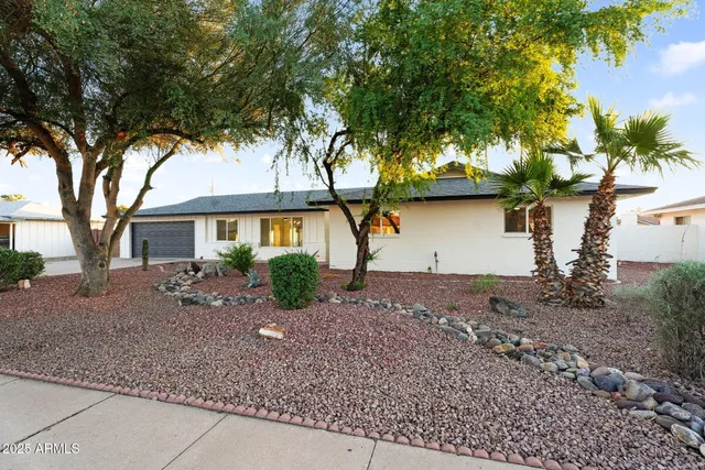 a picture of floor plan