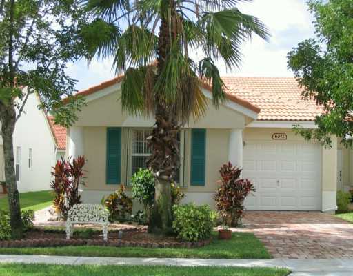 6072 Petunia Road, Unit 6072 Delray Beach, FL 33484 - Photo 1 of 7 Primary Photo
