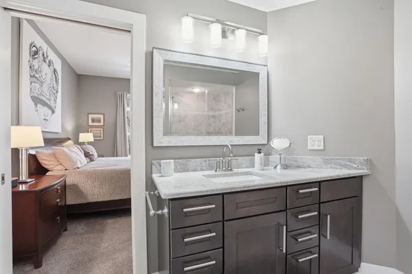 $619,900 | 4075 Wyndham Pointe Circle, Unit 6, Brookfield, WI 53005