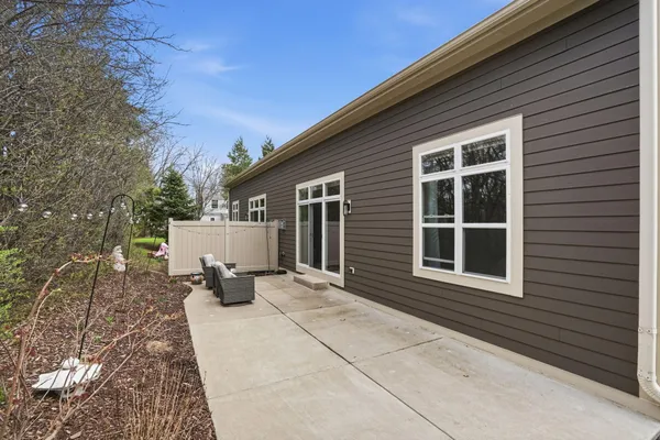 $619,900 | 4075 Wyndham Pointe Circle, Unit 6, Brookfield, WI 53005