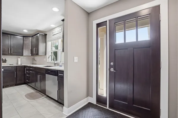 $619,900 | 4075 Wyndham Pointe Circle, Unit 6, Brookfield, WI 53005