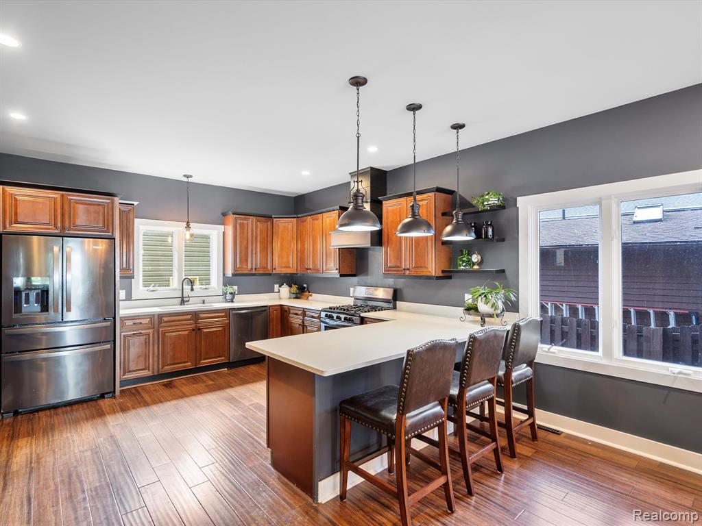 2401 Ridge Road White Lake, MI 48383 - Photo 13 of 84 Gallery Image 13