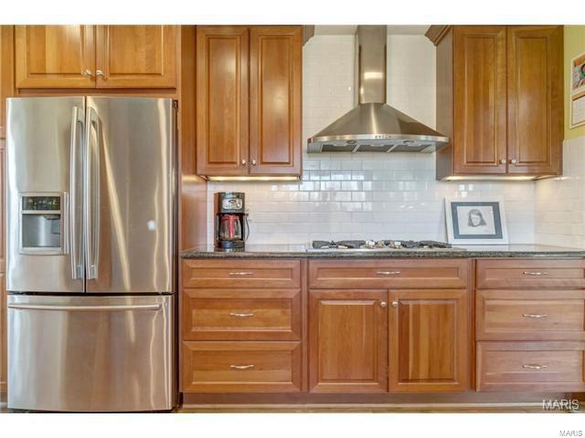 11337 Clayton Road St. Louis, MO 63131 - Photo 4 of 8 Gallery Image 4