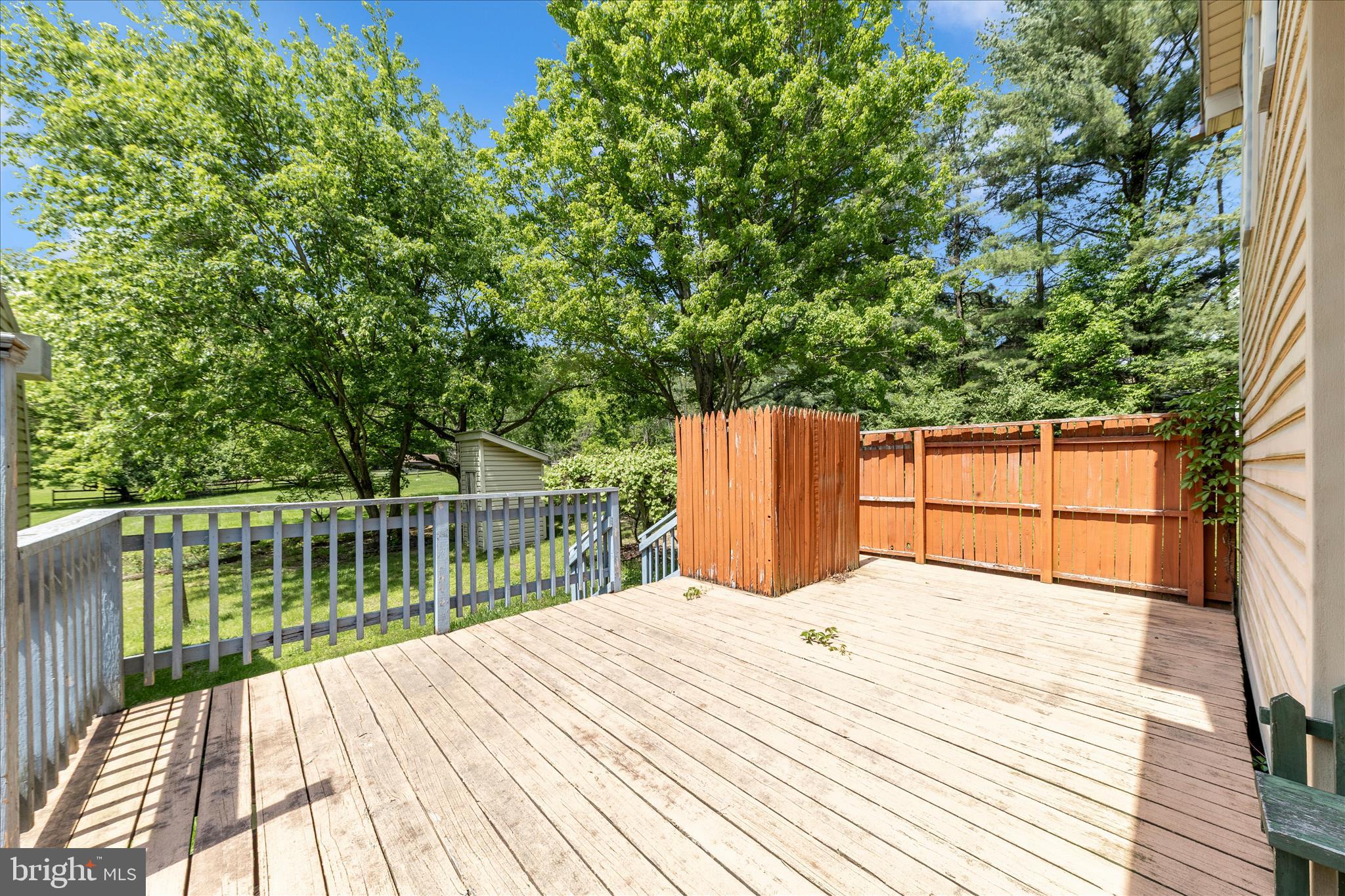 3020 Chestnut Grove Road Keedysville, MD 21756 - Photo 39 of 46 Entertainment sized deck