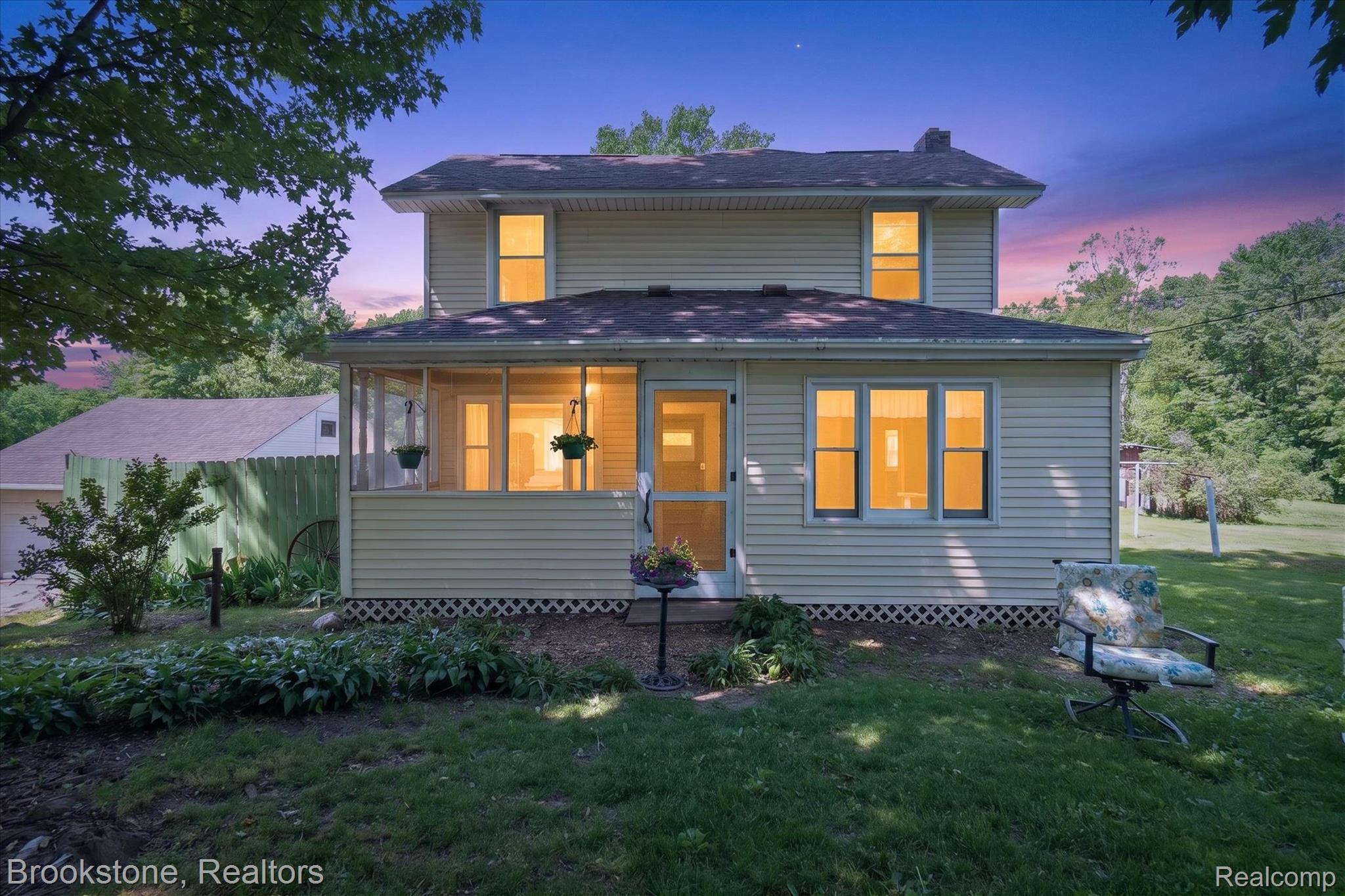 9455 Andersonville Road Clarkston, MI 48346 - Photo 1 of 82 Front of Home/Street View