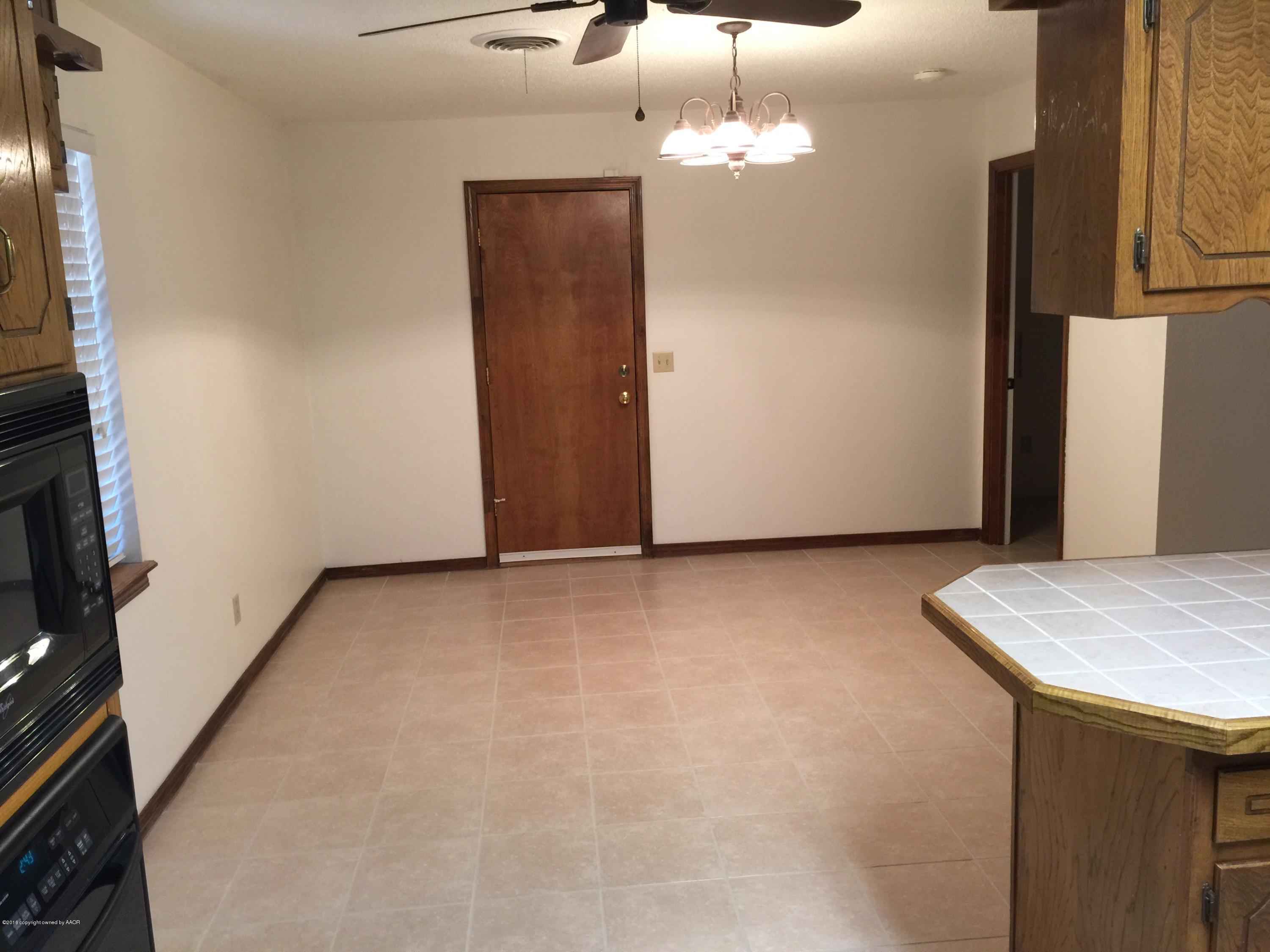 5207 Pico Boulevard Amarillo, TX 79110 - Photo 8 of 29 Dining