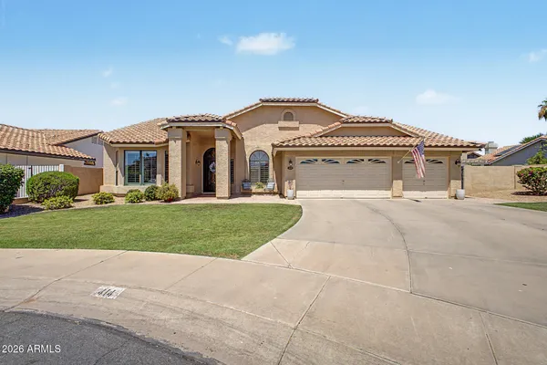 $745,000 | 414 South Surfside Drive, Gilbert, AZ 85233