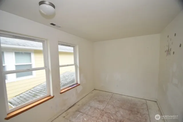 $385,900 | 7907 Port Susan Place, Unit 6, Stanwood, WA 98292