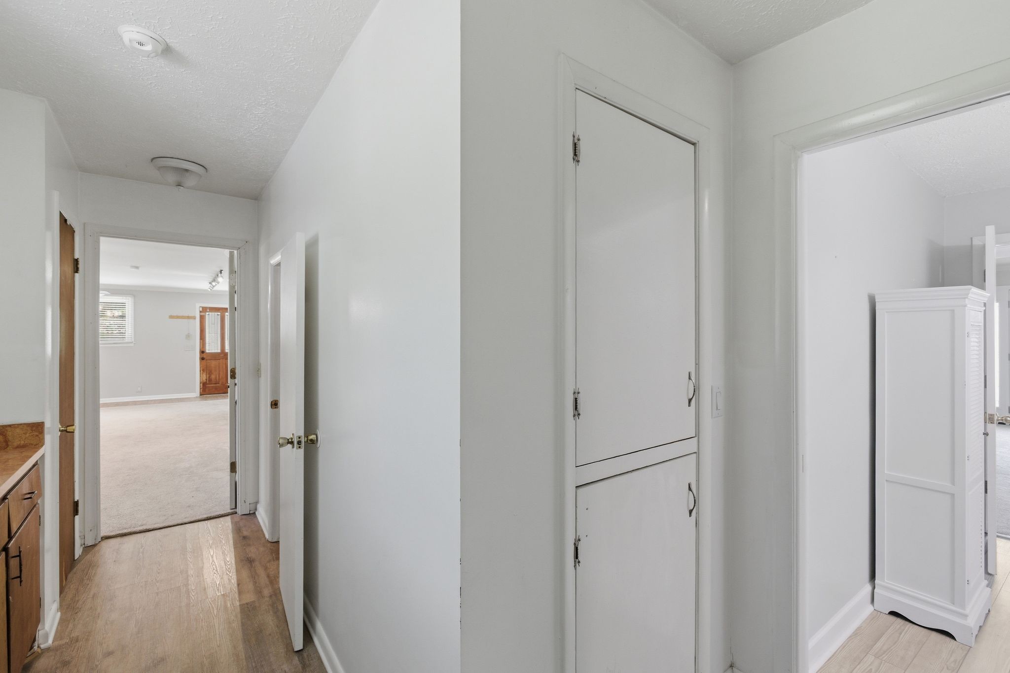 580 Defeated Creek Road Centerville, TN 37033 - Photo 27 of 71 a view of hallway with wooden floor