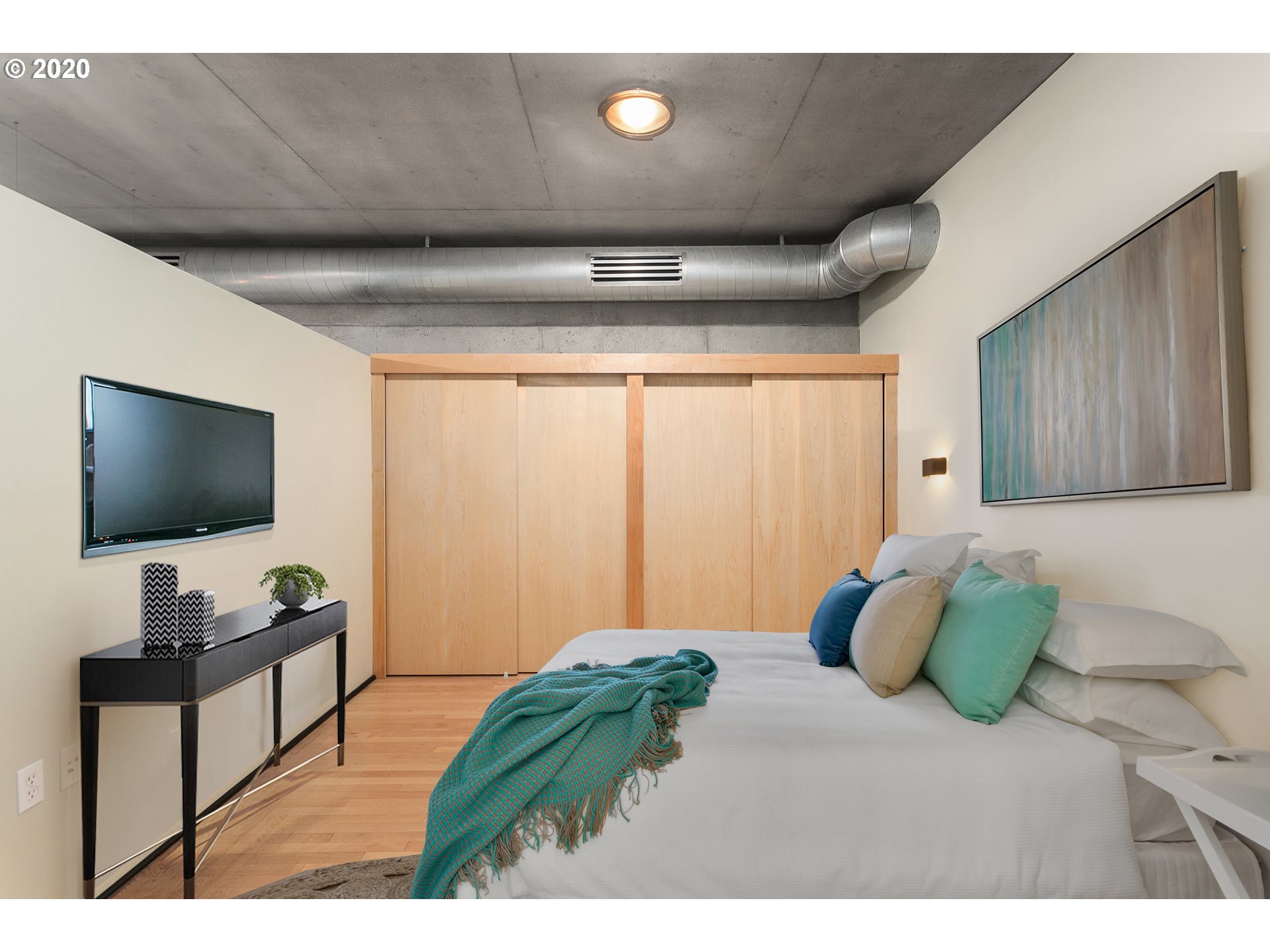 1410 Northwest Kearney Street, Unit 524 Portland, OR 97209 - Photo 5 of 22