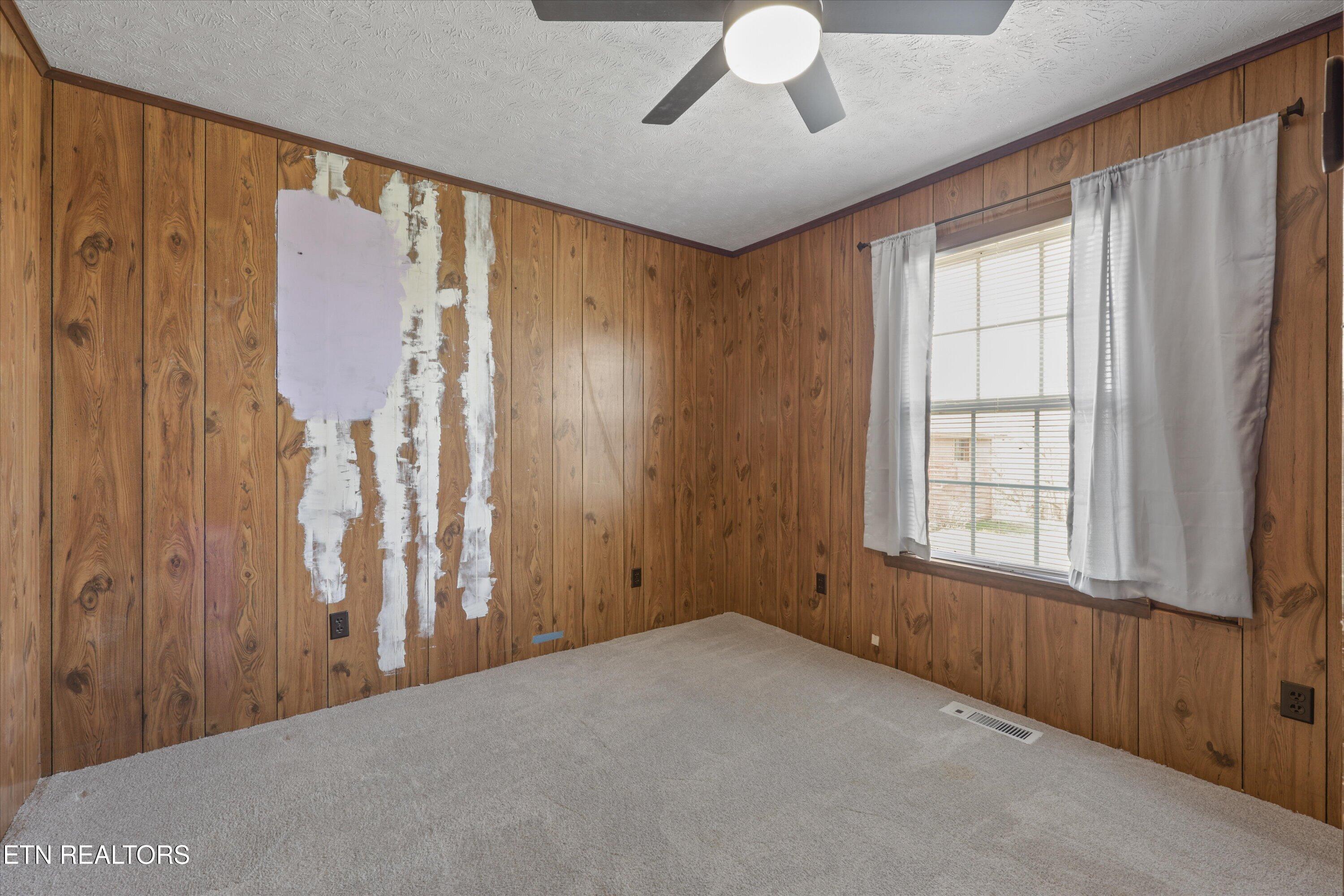 680 Bright Hope Road Greeneville, TN 37743 - Photo 13 of 46 12-680 Bright Hope Rd14