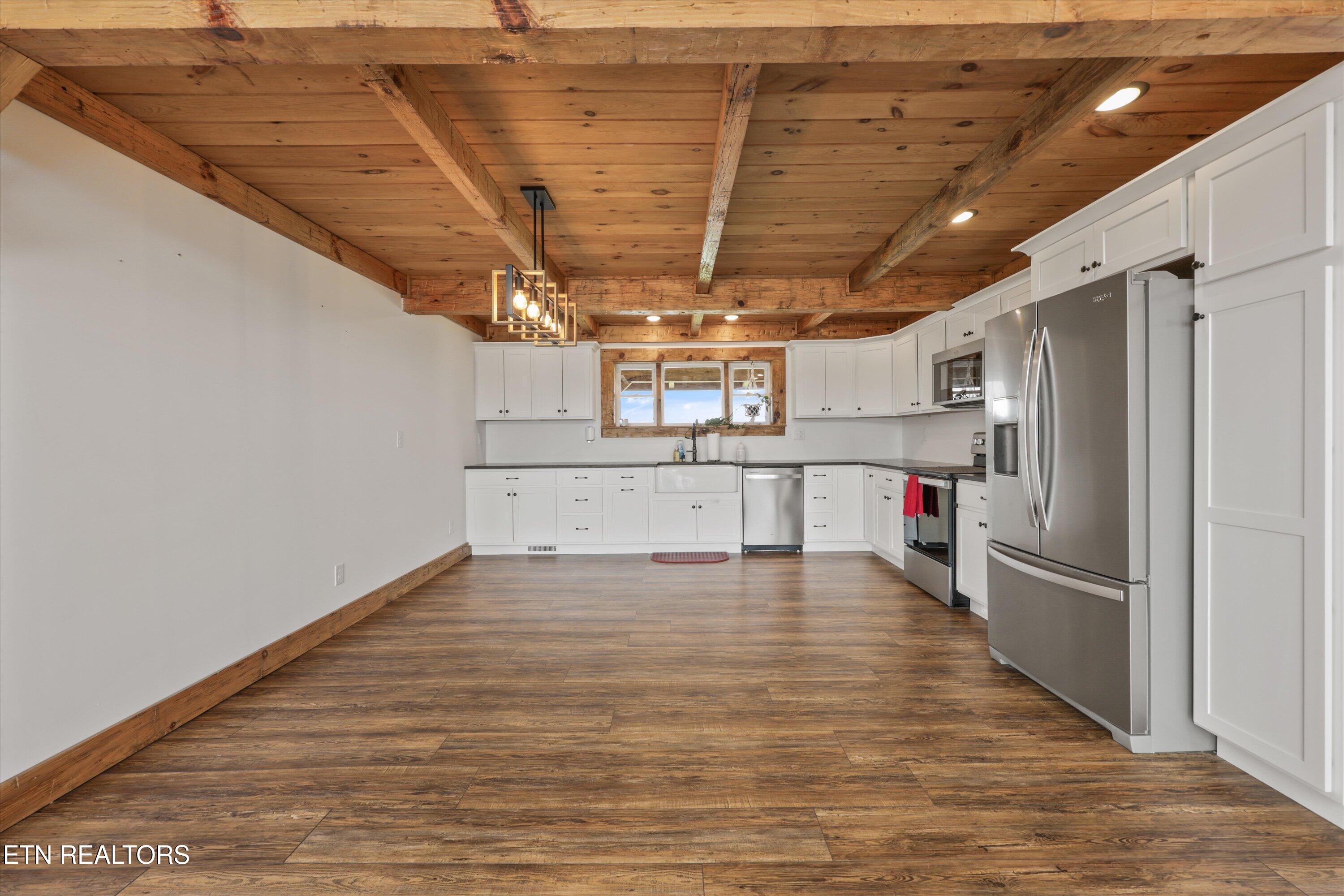 680 Bright Hope Road Greeneville, TN 37743 - Photo 7 of 46 06-680 Bright Hope Rd08