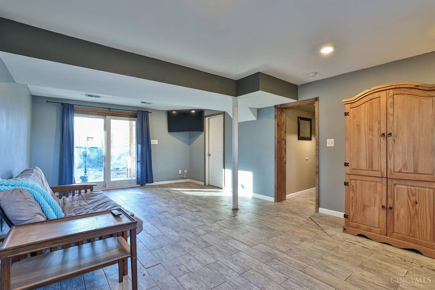 9349 West Road Cleves, OH 45002 - Photo 17 of 27 Gallery Image 17
