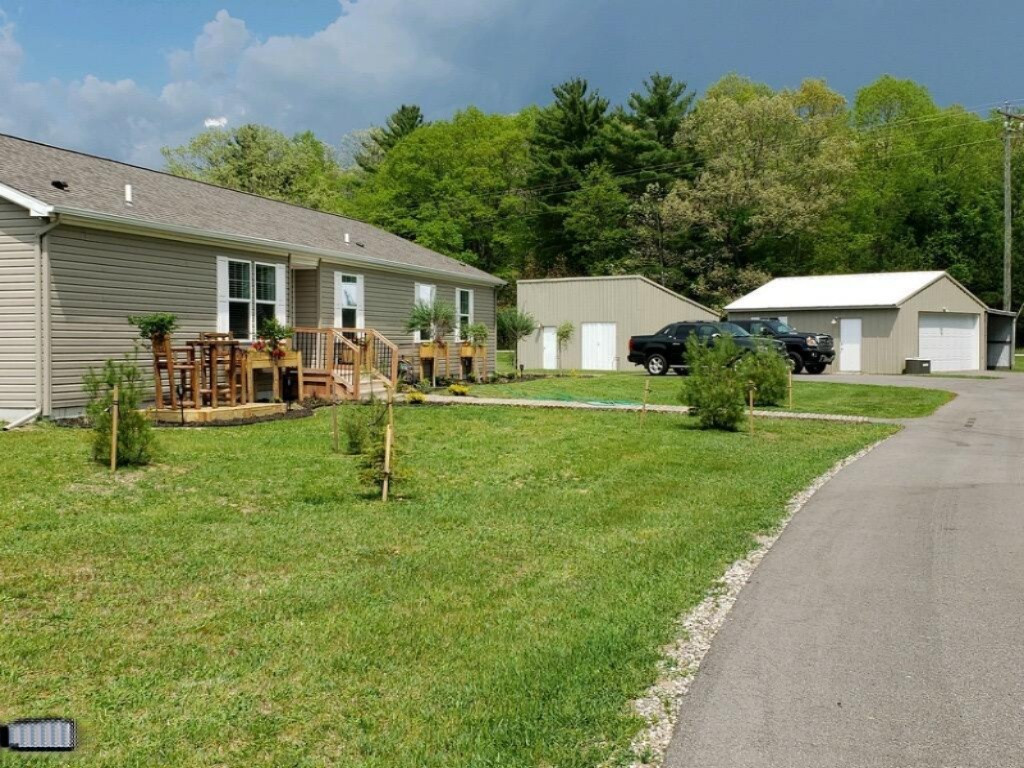 5000 River Road Manistee, MI 49660 - Photo 1 of 29 Font main