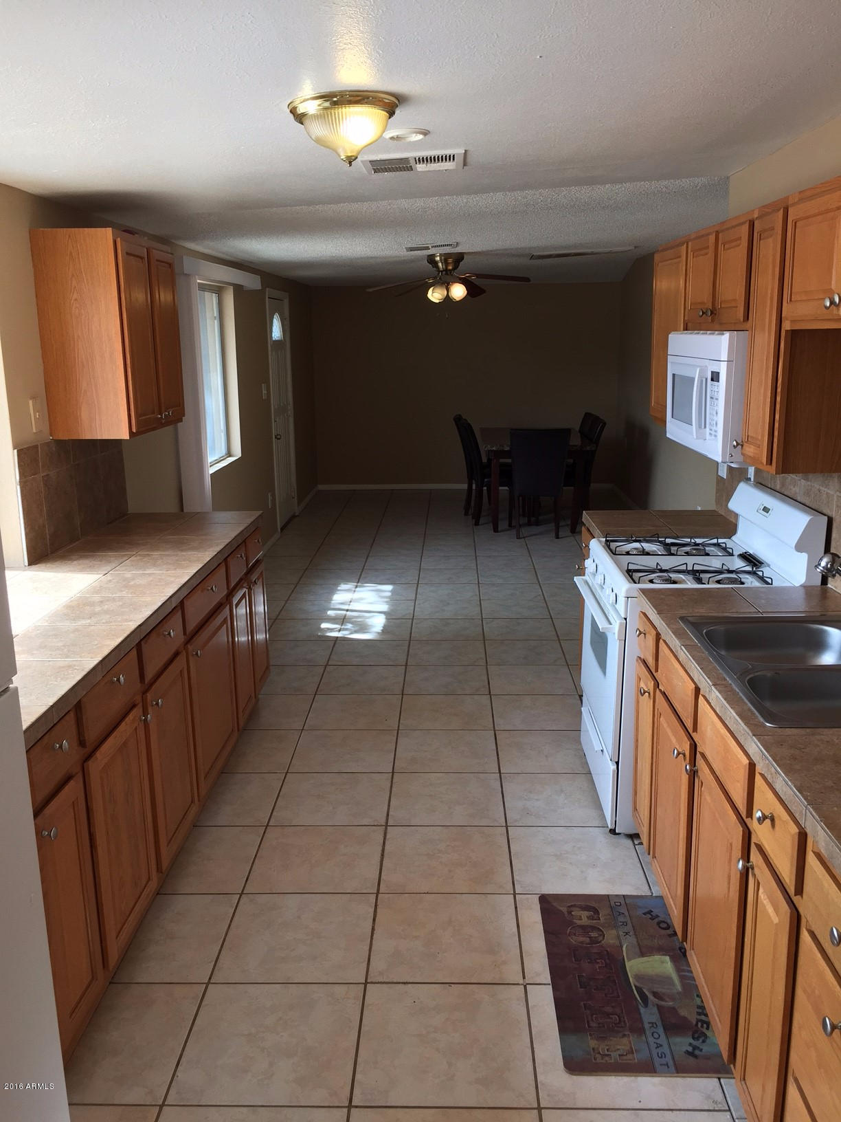 6424 West Piccadilly Road Phoenix, AZ 85033 - Photo 12 of 25 Kitchen