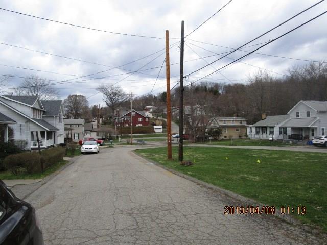 17 Community Springs Drive Rochester, PA 15074 - Photo 3 of 16 View of Community Springs neighborhood - only a dozen homes make up this quiet residential area