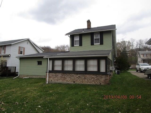 17 Community Springs Drive Rochester, PA 15074 - Photo 8 of 16 View of rear exterior of the home