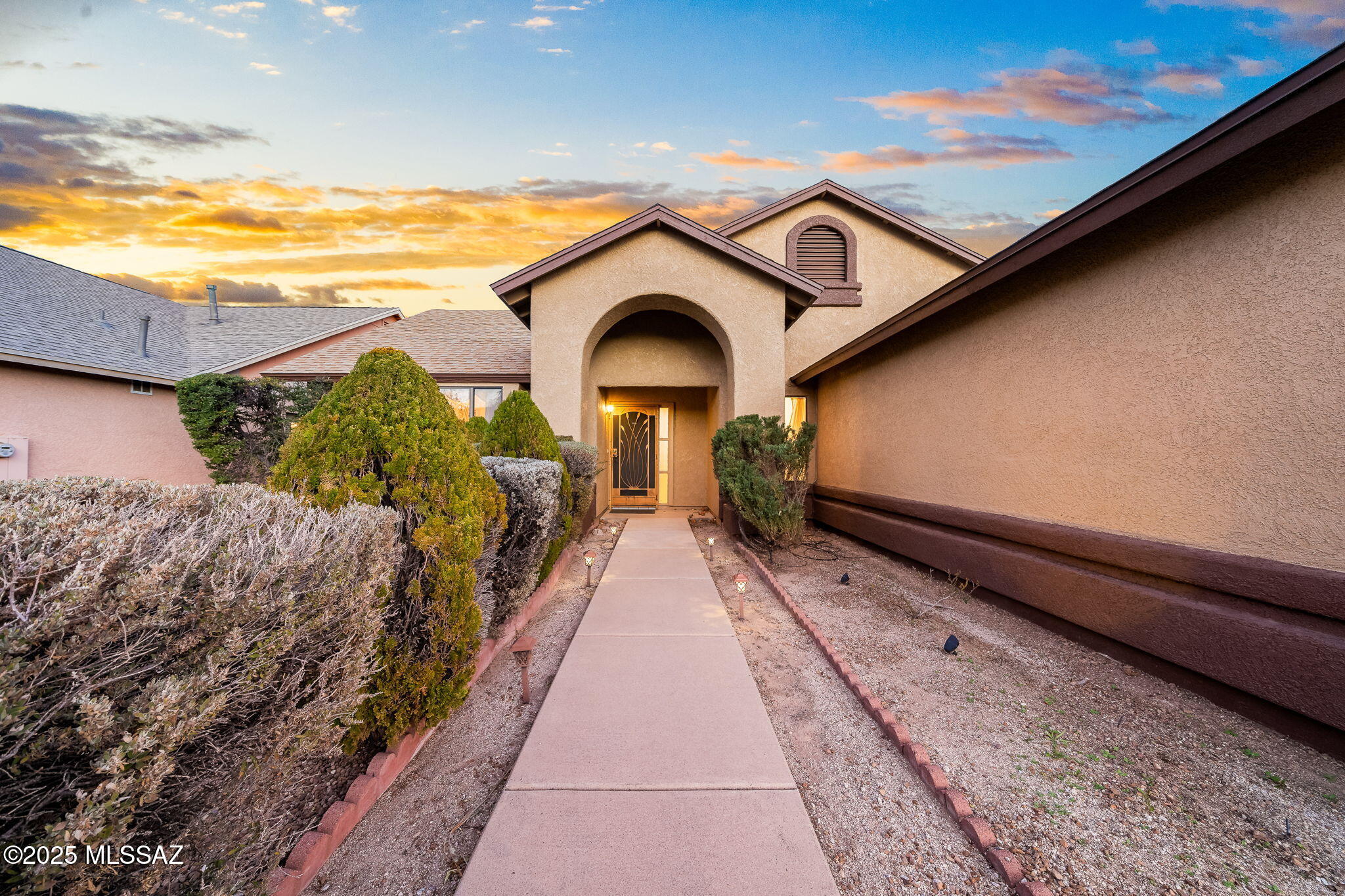 385 South Ridgefield Avenue Tucson, AZ 85748 - Photo 5 of 37 Gallery Image 5