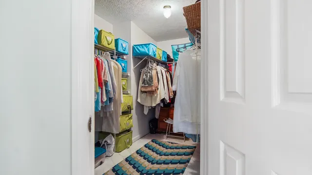 a view of walk in closet