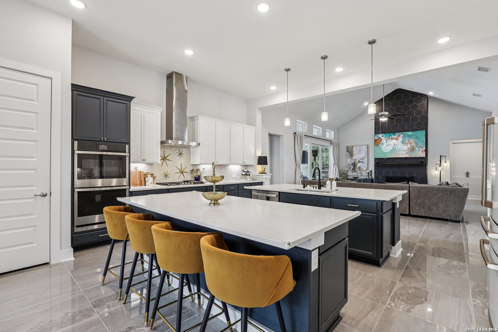 156 Moon Castroville, TX 78009 - Photo 13 of 50