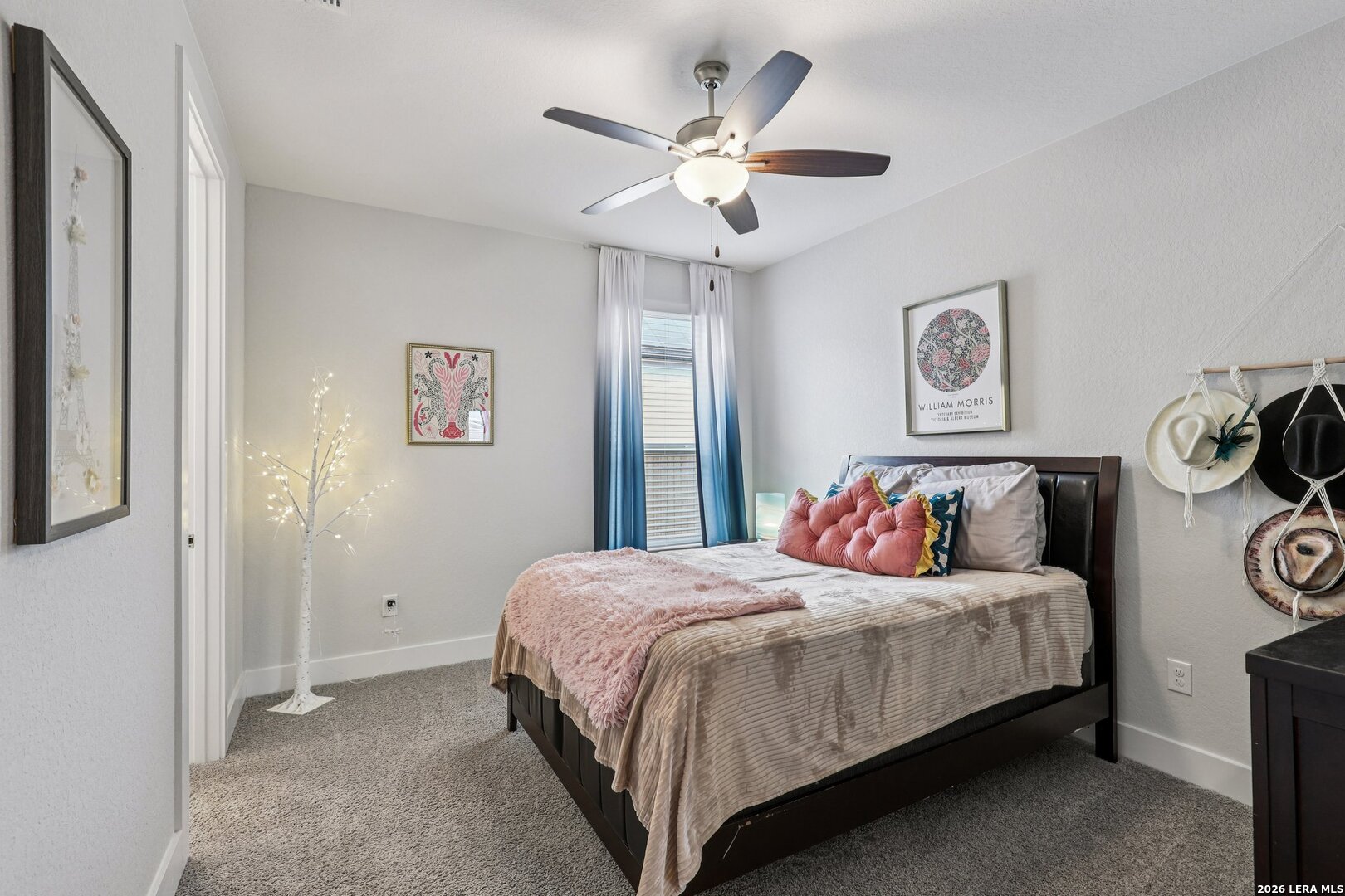 156 Moon Castroville, TX 78009 - Photo 18 of 50