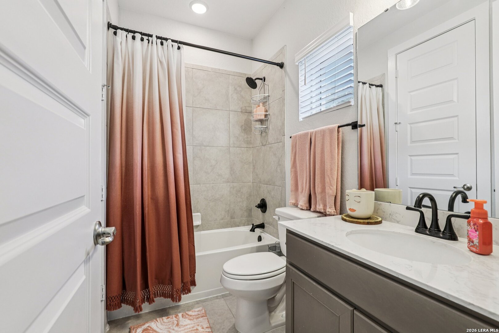 156 Moon Castroville, TX 78009 - Photo 19 of 50