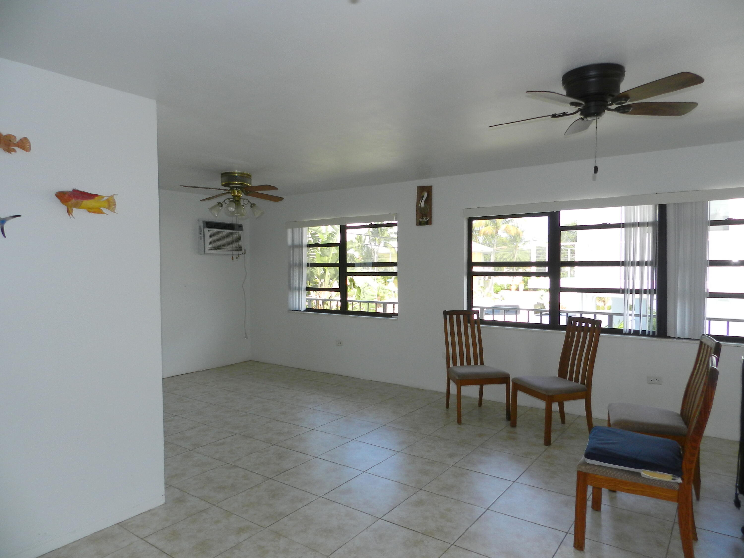 138 Bessie Road Tavernier, FL 33070 - Photo 14 of 24 Upstairs