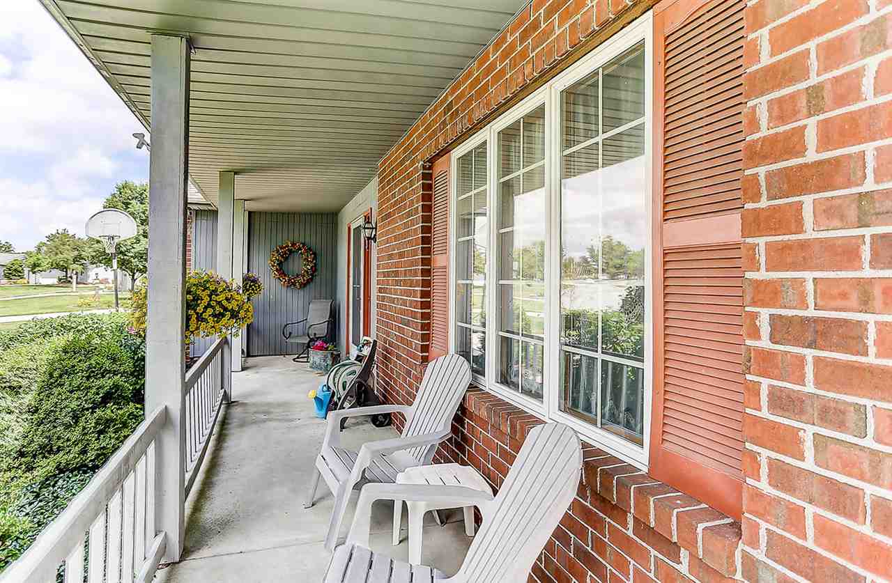 6427 Shadow Ridge Run Fort Wayne, IN 46804 - Photo 3 of 36 Gallery Image 3