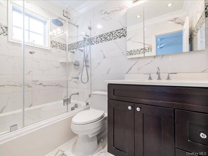 2864 St John Road Oceanside, NY 11572 - Photo 20 of 47