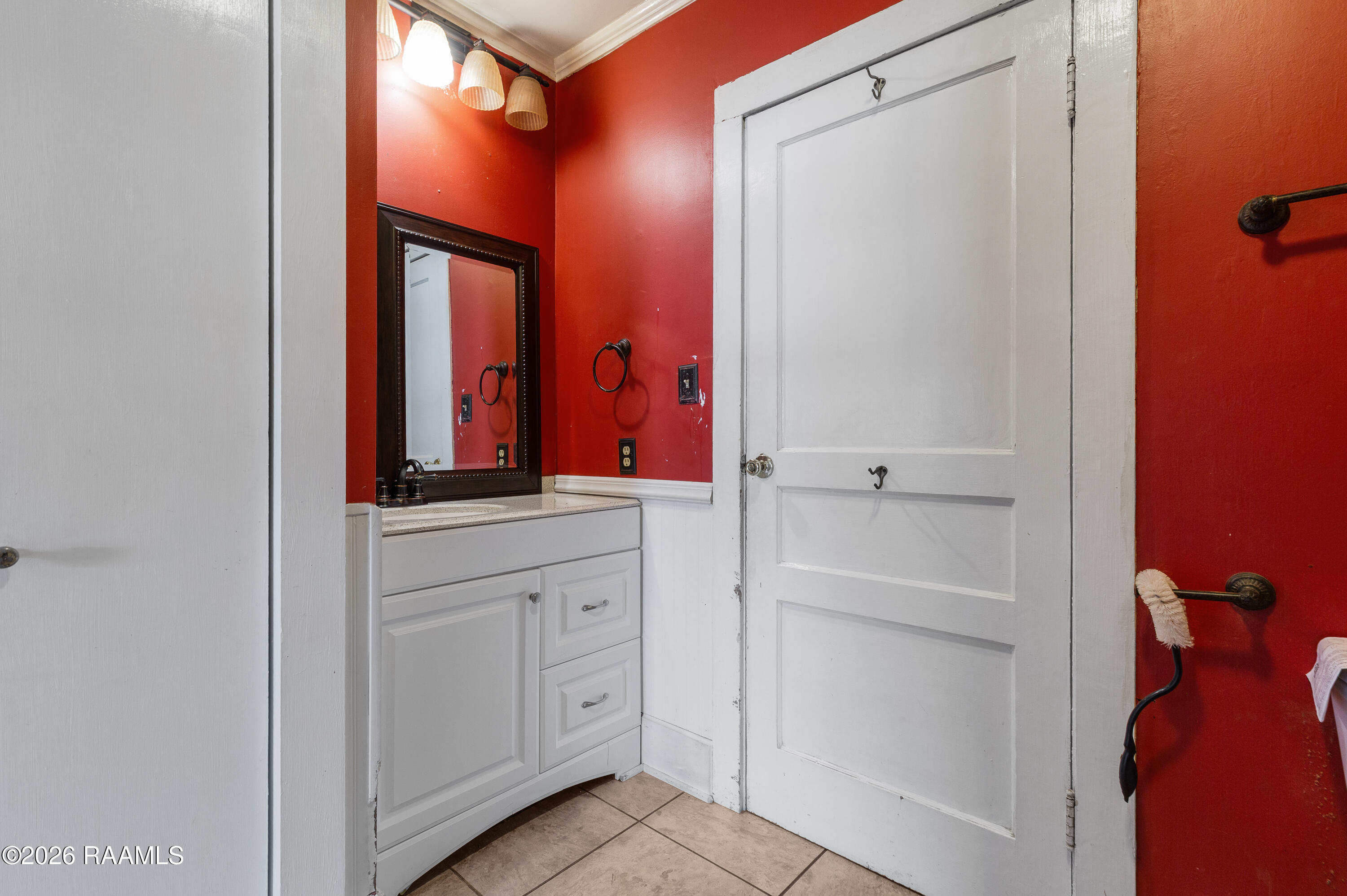 220 Sanders Street Franklin, LA 70538 - Photo 10 of 14 Bath 2