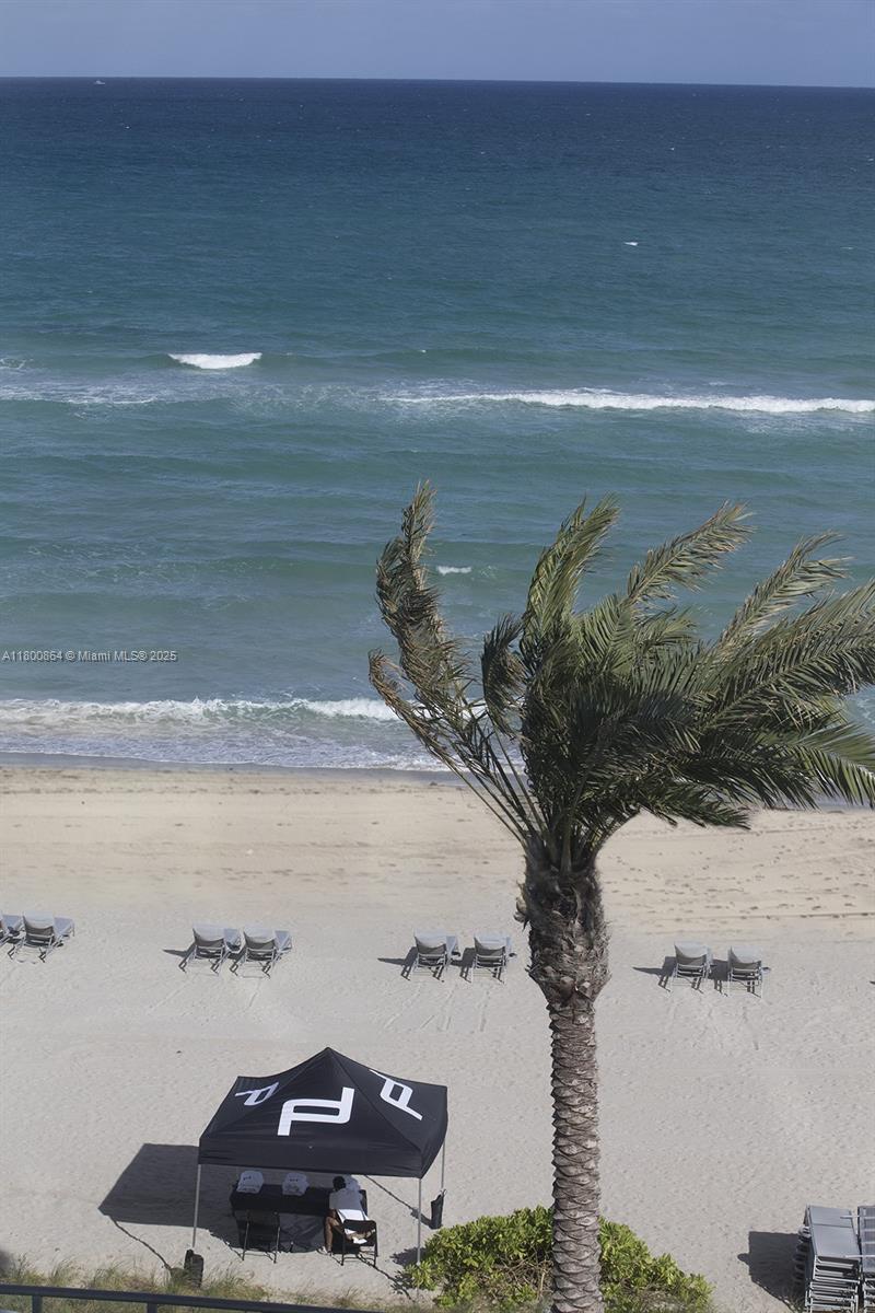 18555 Collins Avenue, Unit 1505 Sunny Isles Beach, FL 33160 - Photo 47 of 69