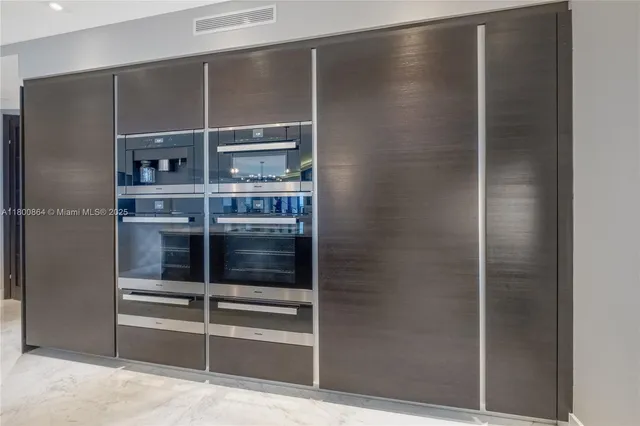 $4,635,000 | 18555 Collins Avenue, Unit 1505, Sunny Isles Beach, FL 33160