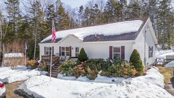 $455,000 | 407 Waldoboro Road, Friendship, ME 04547