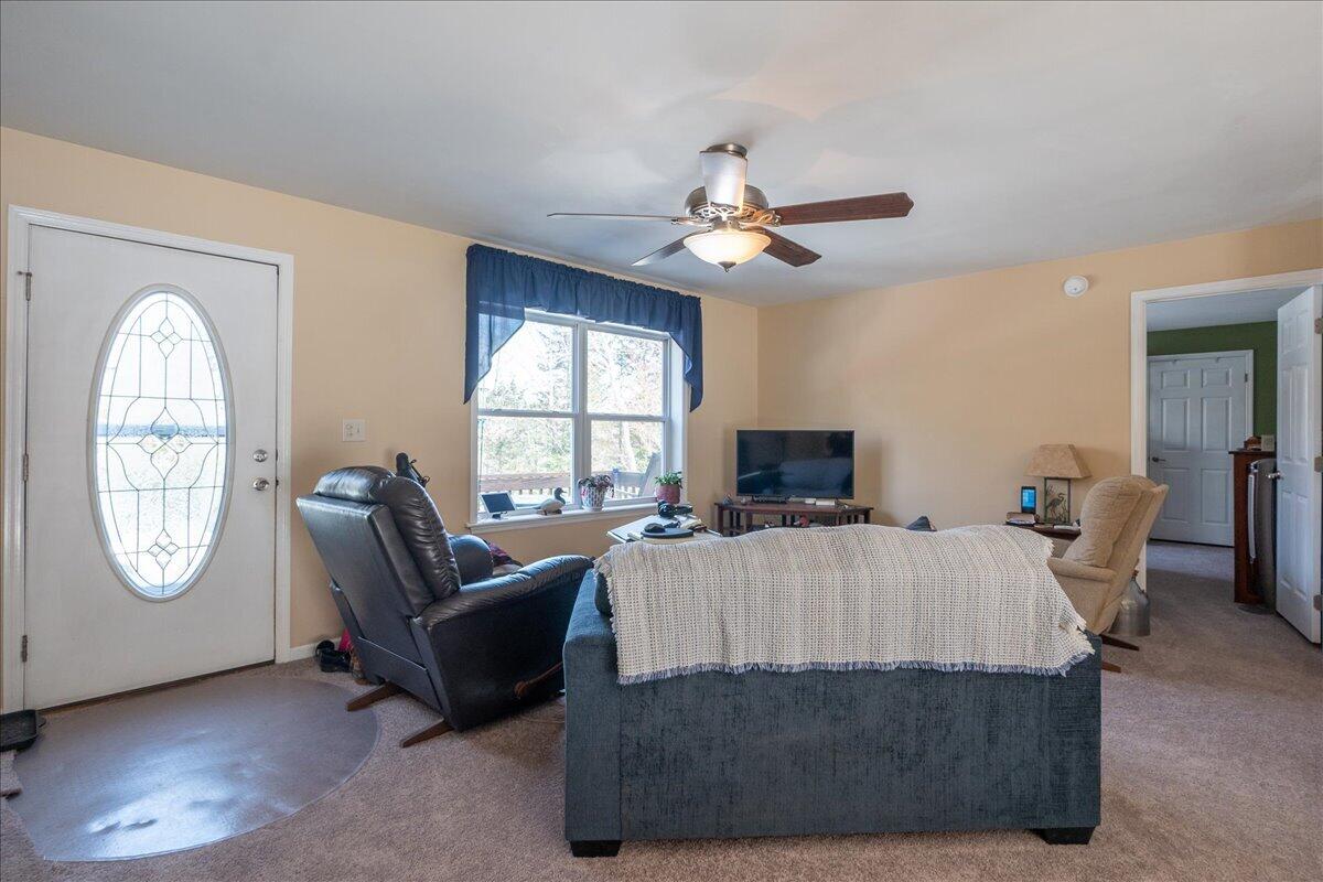 407 Waldoboro Road Friendship, ME 04547 - Photo 15 of 64 25-407 Waldoboro Rd-25