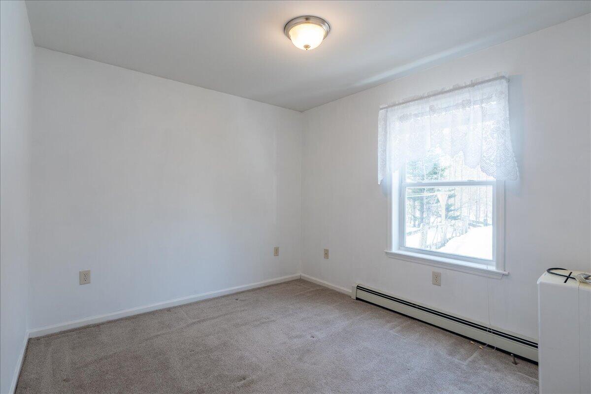 407 Waldoboro Road Friendship, ME 04547 - Photo 20 of 64 20-407 Waldoboro Rd-20