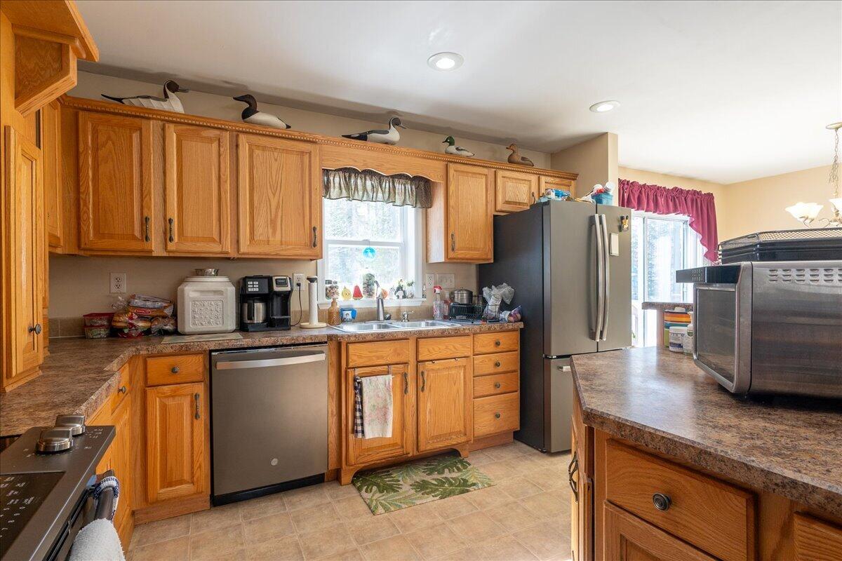 407 Waldoboro Road Friendship, ME 04547 - Photo 6 of 64 41-407 Waldoboro Rd-41