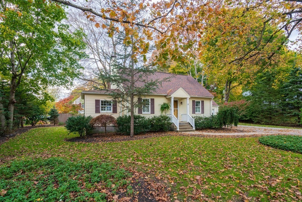 2 Alba Road Wellesley, MA 02481 - Photo 2 of 26