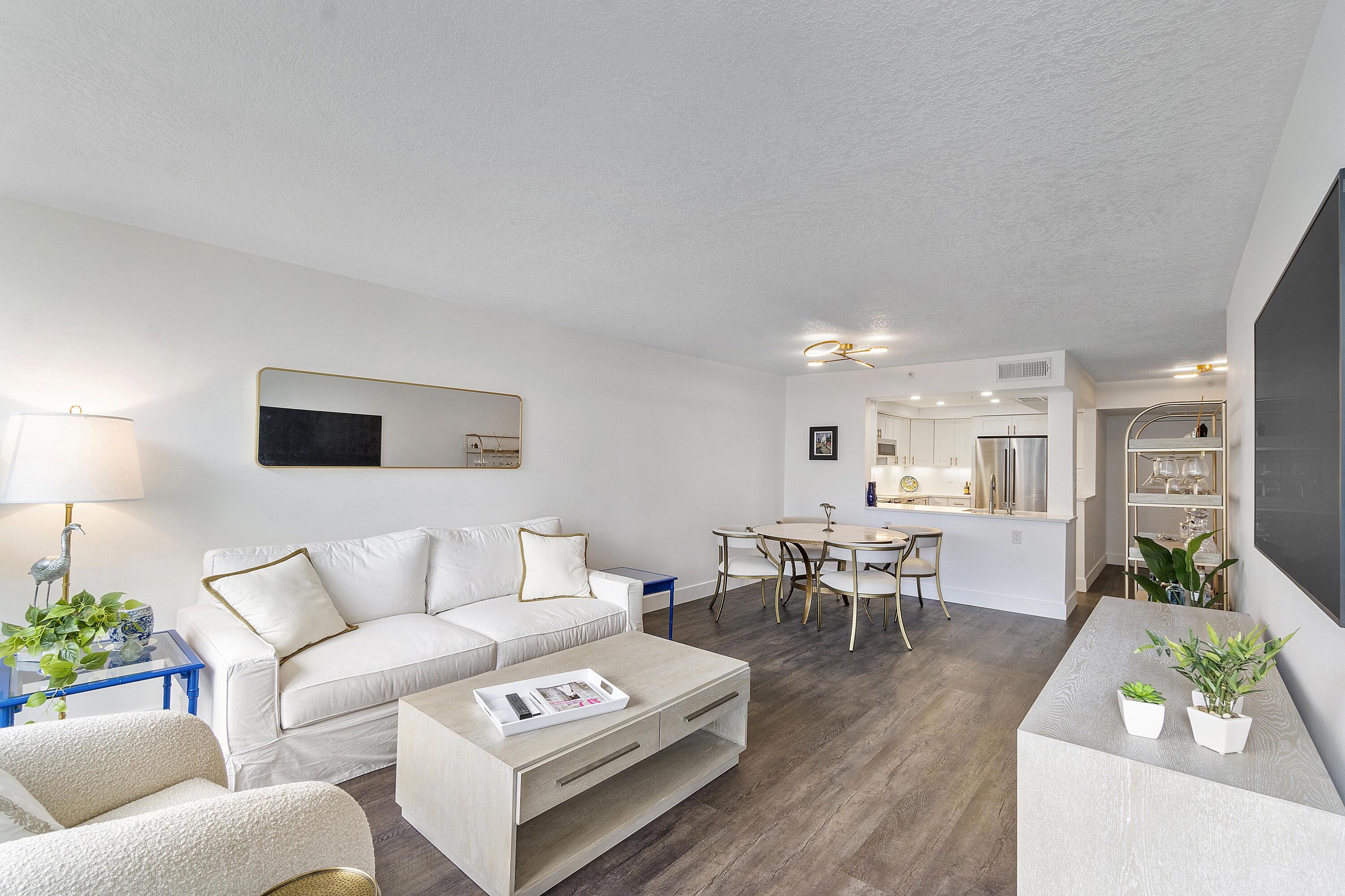 1901 South Ocean Boulevard, Unit 302 Boca Raton, FL 33432 - Photo 8 of 40 Living room/Dining Area