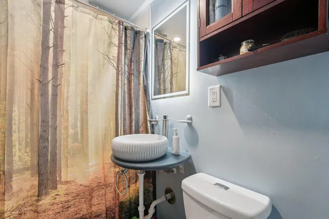 $289,900 | 10526 West Congress Street, Wauwatosa, WI 53225