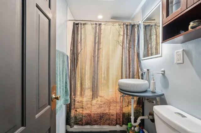 $289,900 | 10526 West Congress Street, Wauwatosa, WI 53225