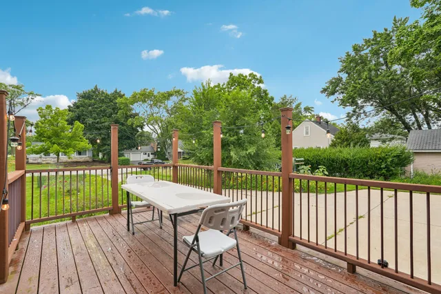 $289,900 | 10526 West Congress Street, Wauwatosa, WI 53225