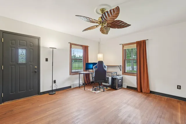 $289,900 | 10526 West Congress Street, Wauwatosa, WI 53225