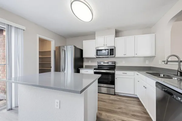 $1,500 | 1231 Range Finder, San Antonio, TX 78245