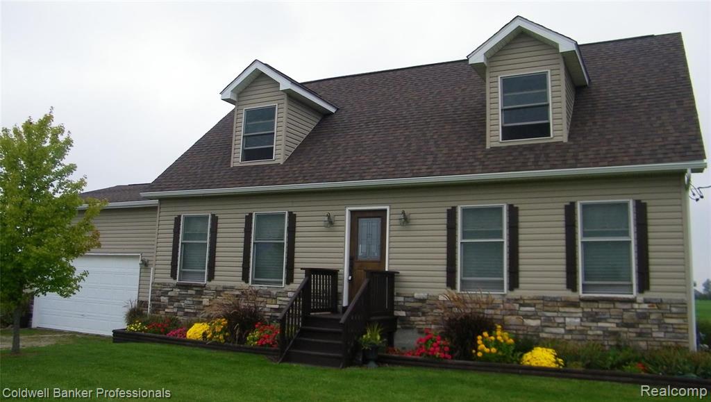 2475 Barnes Road Silverwood, MI 48760 - Photo 3 of 31