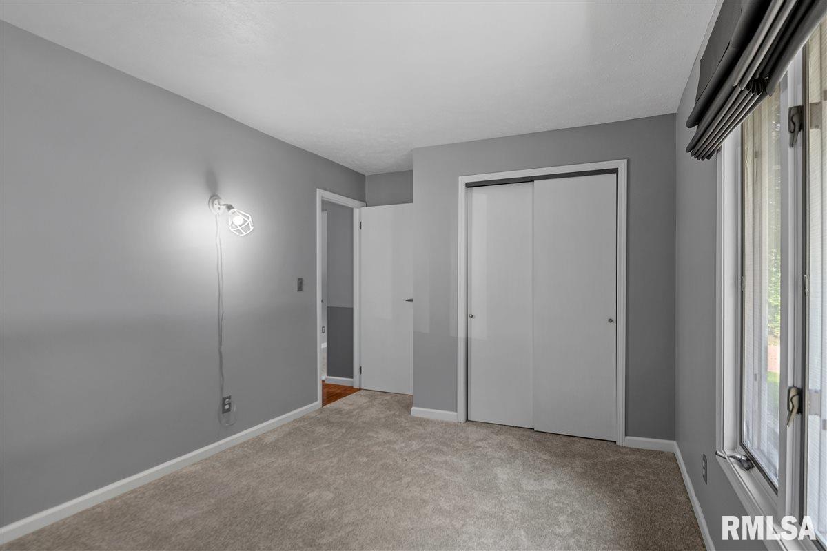 236 Buckhorn Drive Springfield, IL 62707 - Photo 27 of 32 Gallery Image 27