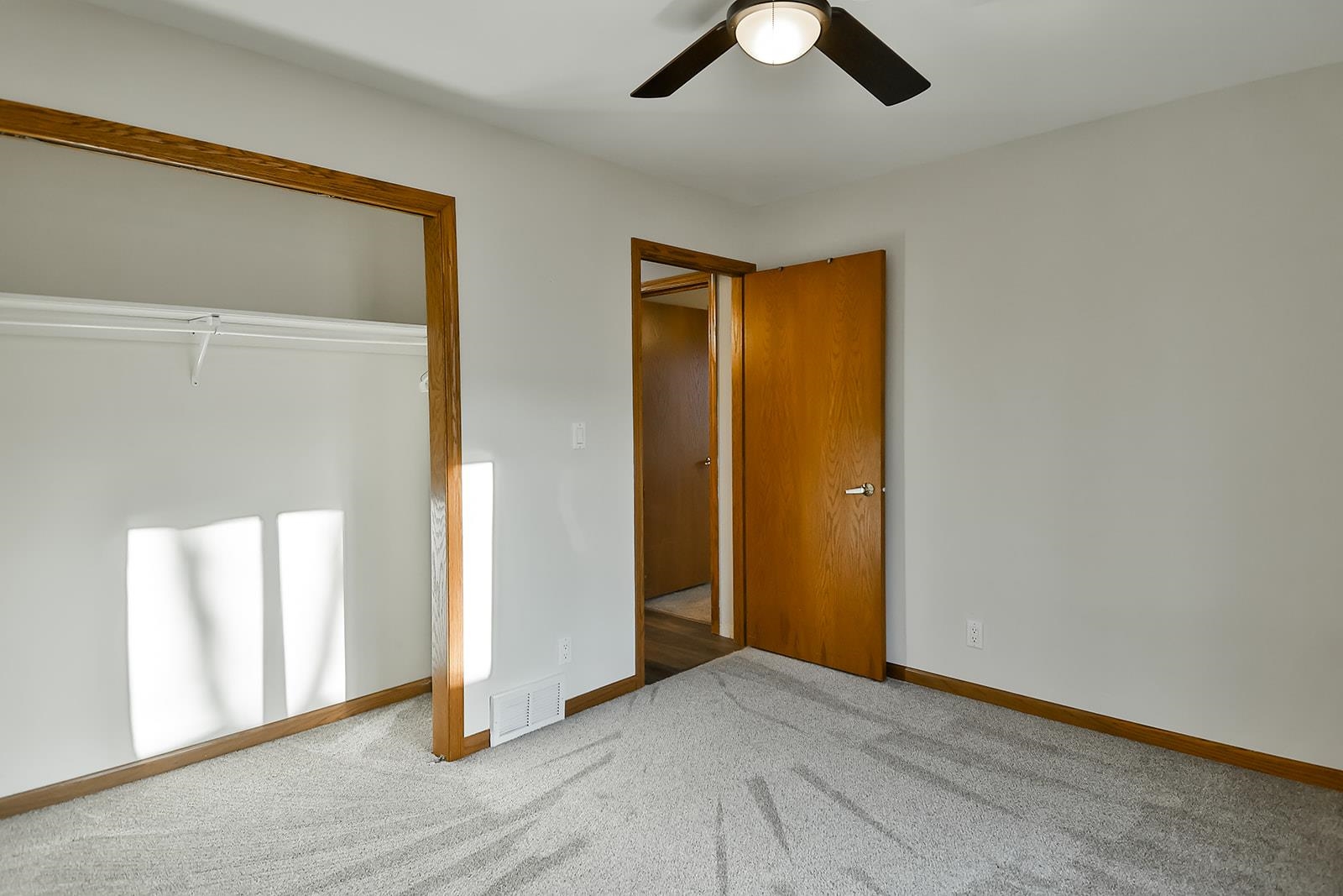 4415 South Chana Road Chana, IL 61015 - Photo 20 of 36